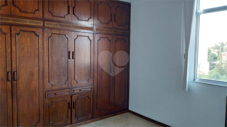 Foto REO1082420