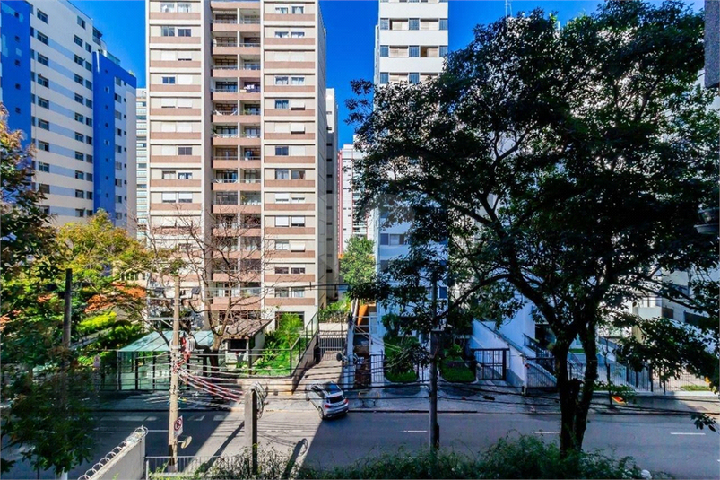 Foto REO1082438
