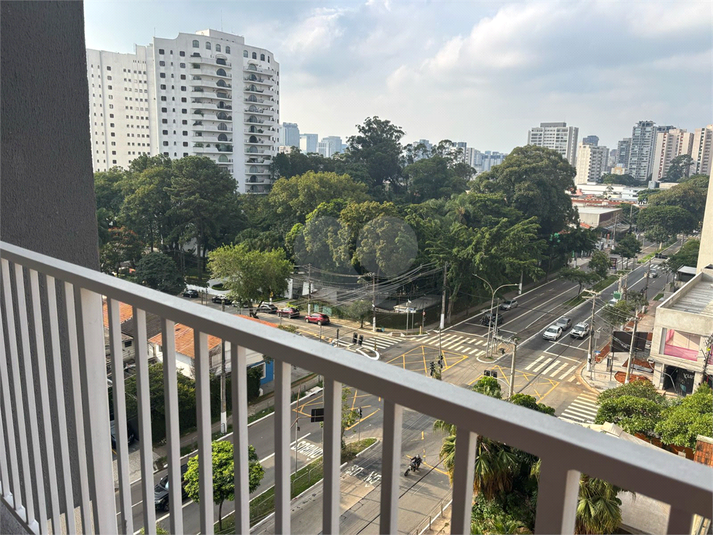 Foto REO1082504