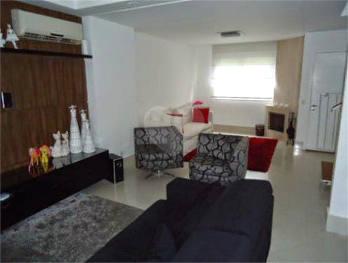 Foto REO1082568