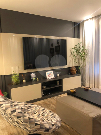 Foto REO1082600