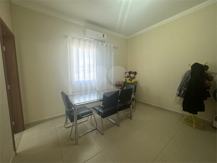 Foto REO1082666