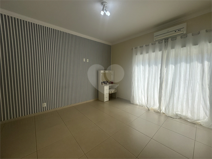 Foto REO1082666