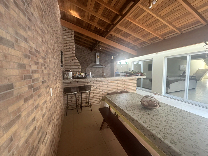 Foto REO1082666