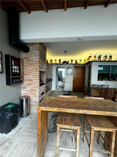 Foto REO1082709