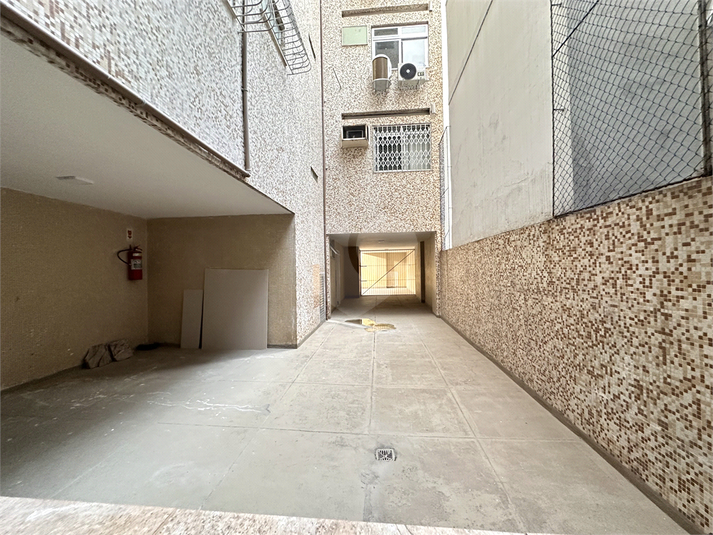 Foto REO1082718