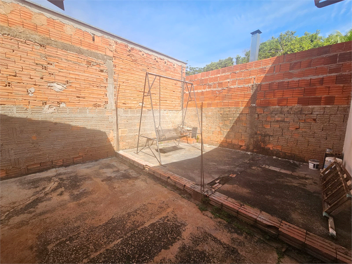 Foto REO1082756