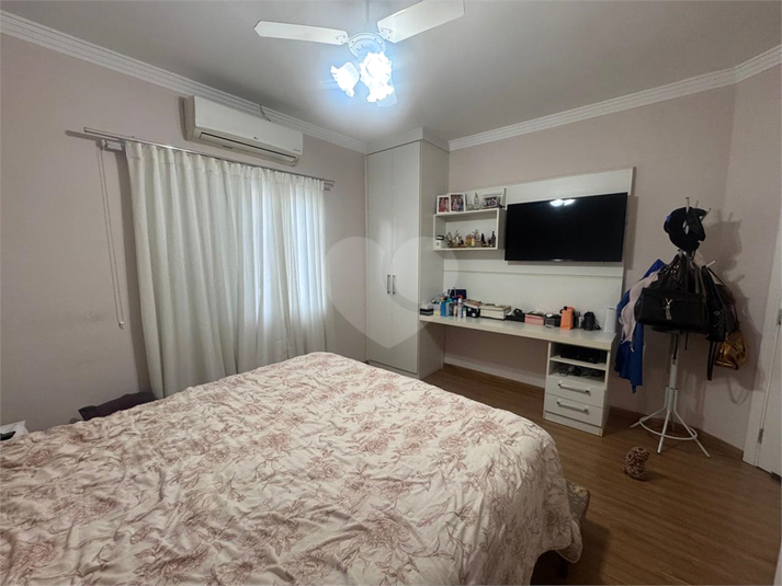 Foto REO1082789