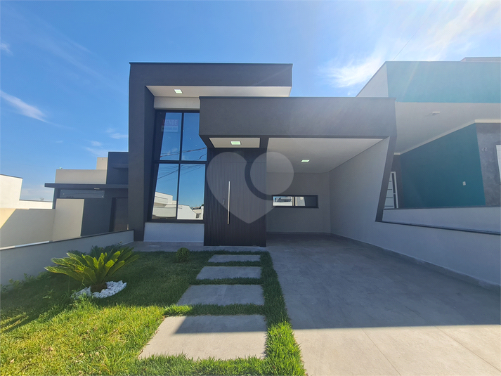 Foto REO1082825