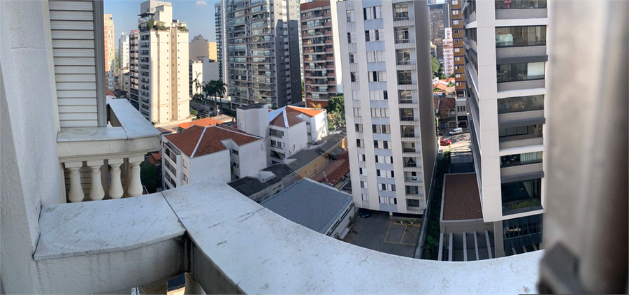 Foto REO1082900