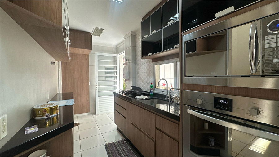 Foto REO1083011