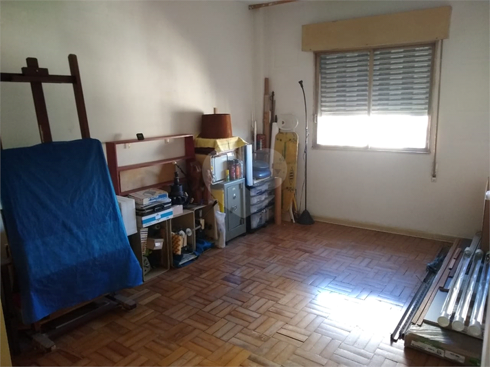 Foto REO1083031
