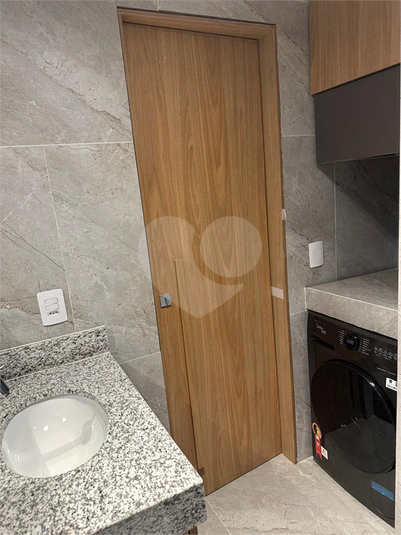 Foto REO1083059