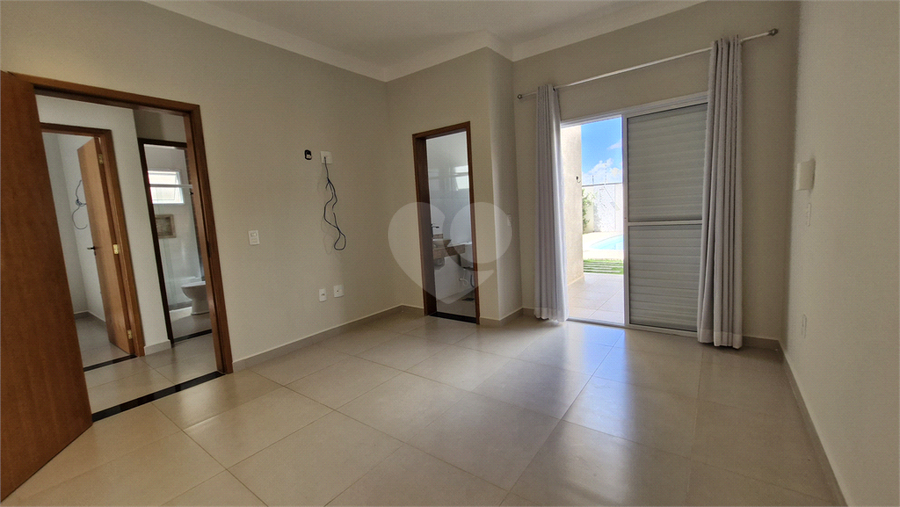Foto REO1083071