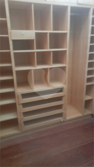 Foto REO1083104