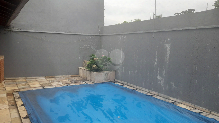 Foto REO1083104