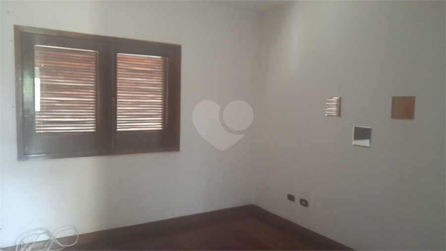 Foto REO1083104