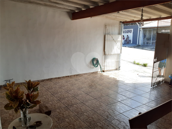Foto REO1083134