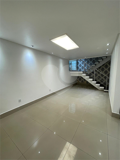 Foto REO1083138