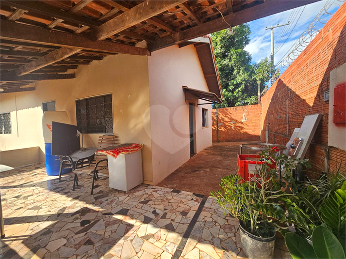 Foto REO1083139