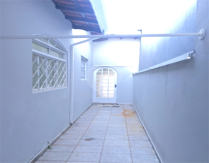 QUINTAL VISTA DO FUNDO PARA FRENTE