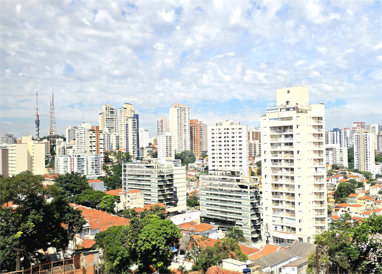 Foto REO1083304