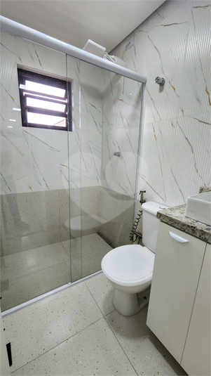Foto REO1083335