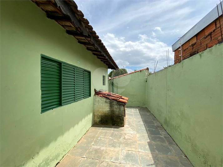 Foto REO1083415