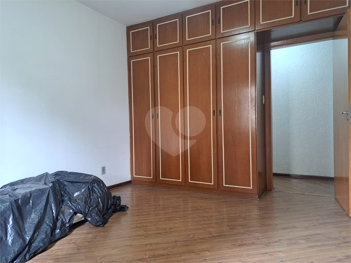 Foto REO1083439