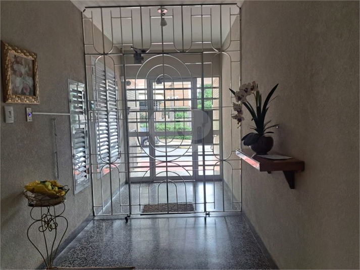 Foto REO1083439