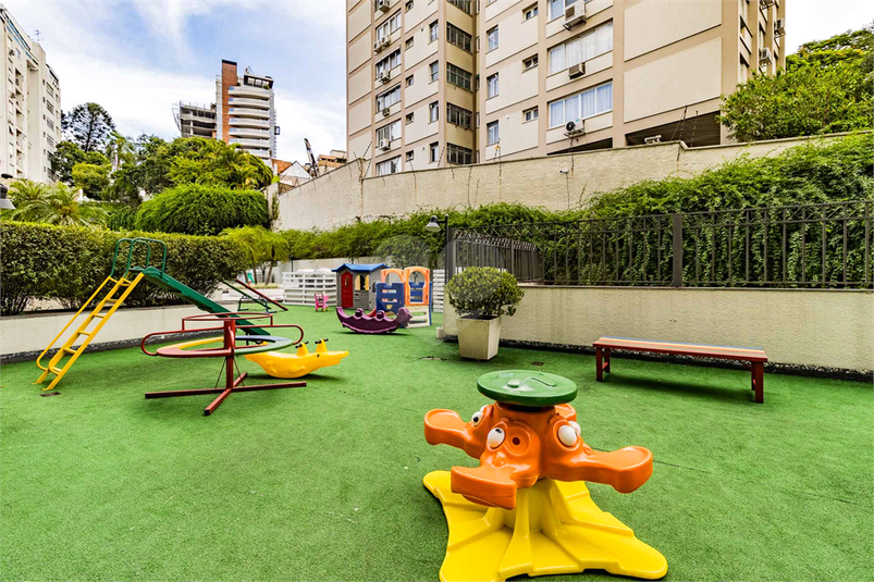 Foto REO1083500
