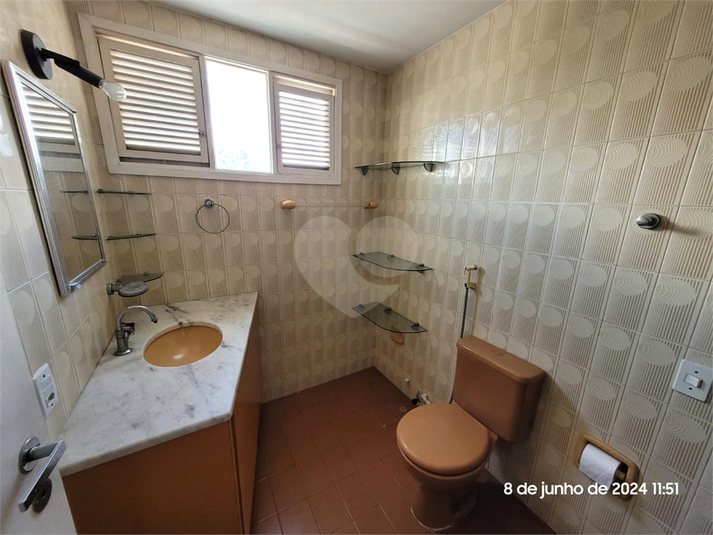 Foto REO1083532
