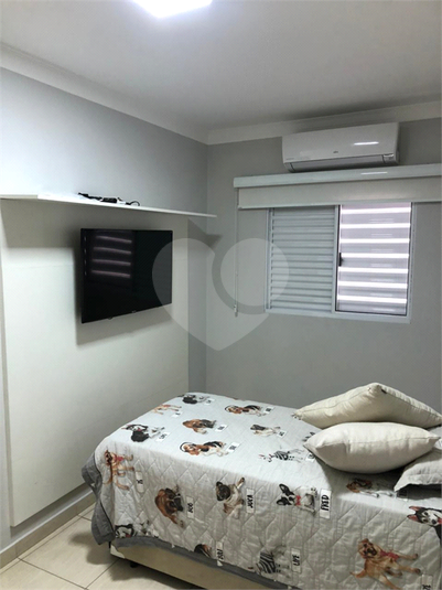 Foto REO1083602