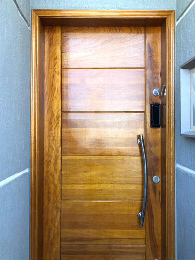 Foto REO1083602