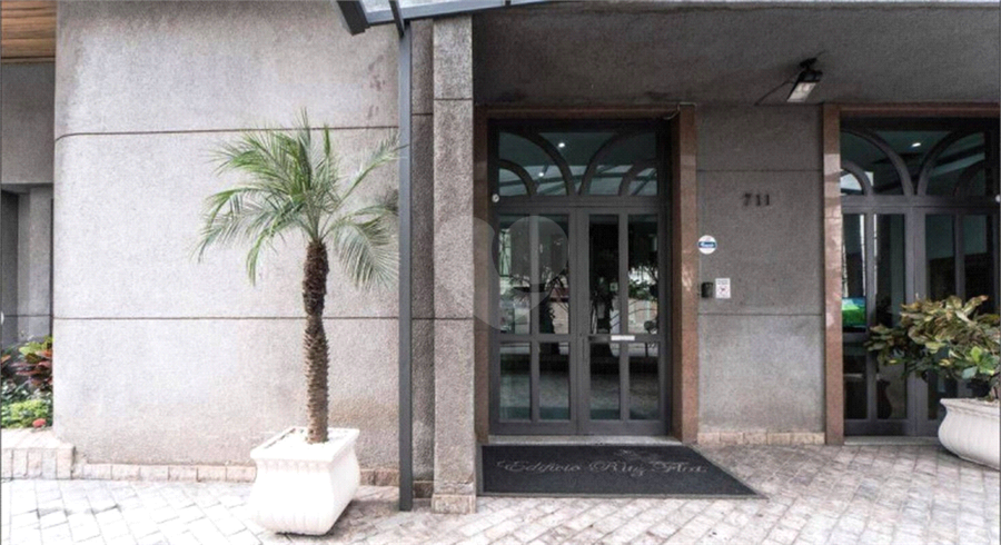 Foto REO1083633