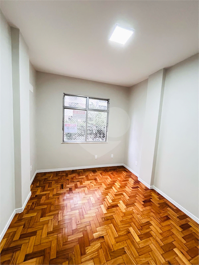 Foto REO1083686