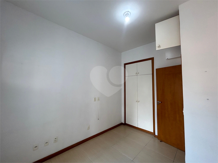 Foto REO1083706