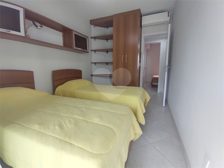 Foto REO1083802