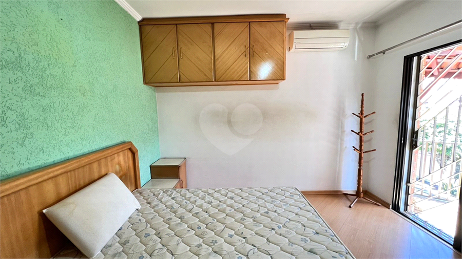 Foto REO1083817