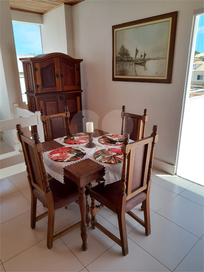 Foto REO1083848