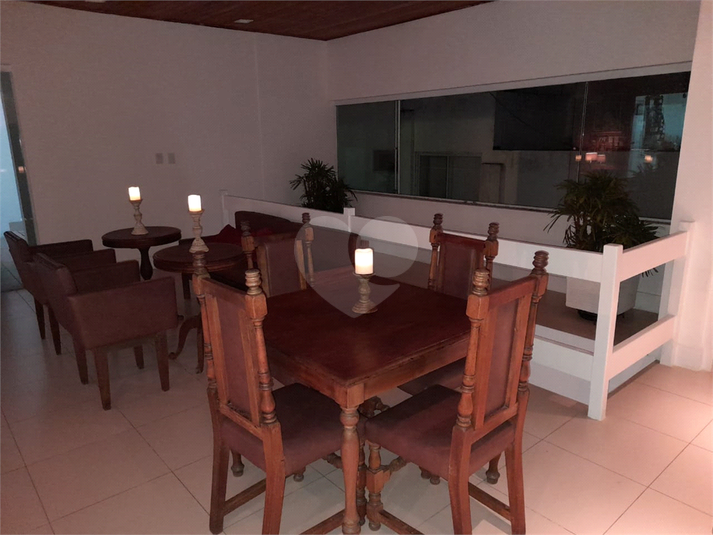 Foto REO1083848