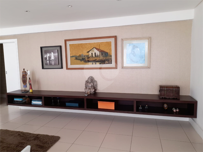 Foto REO1083848