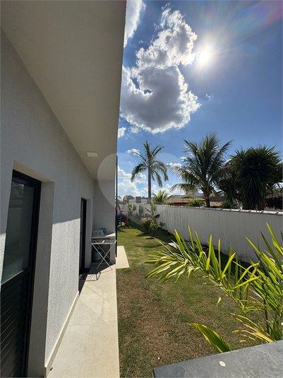 Foto REO1083880