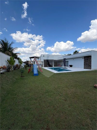 Foto REO1083880