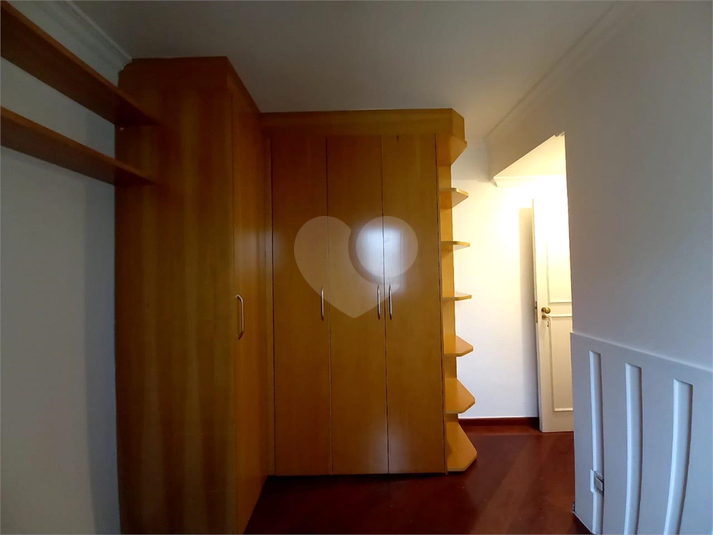 Foto REO1083922