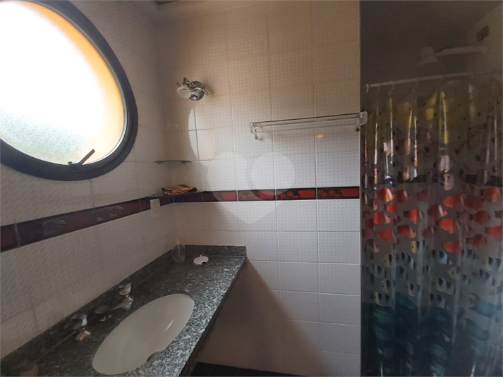 Foto REO1083969