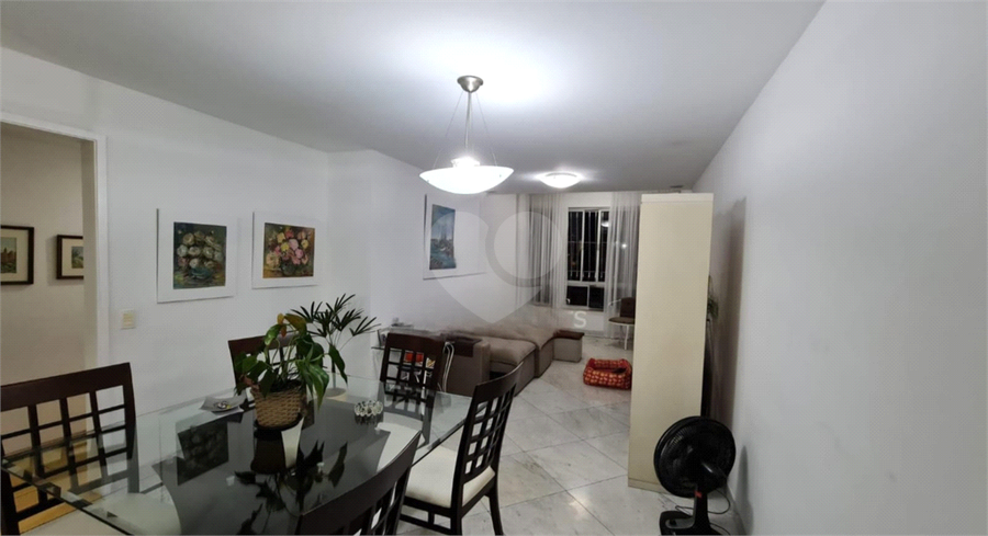 Foto REO1083980
