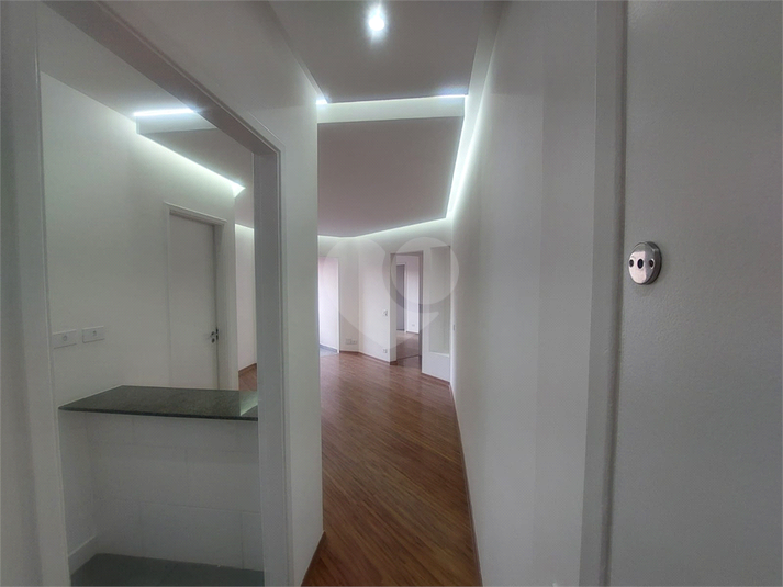 Foto REO1083984