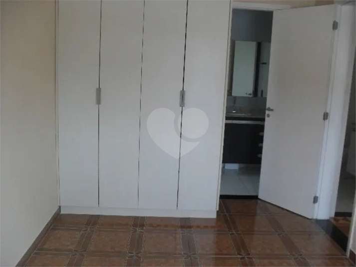 Foto REO1084055
