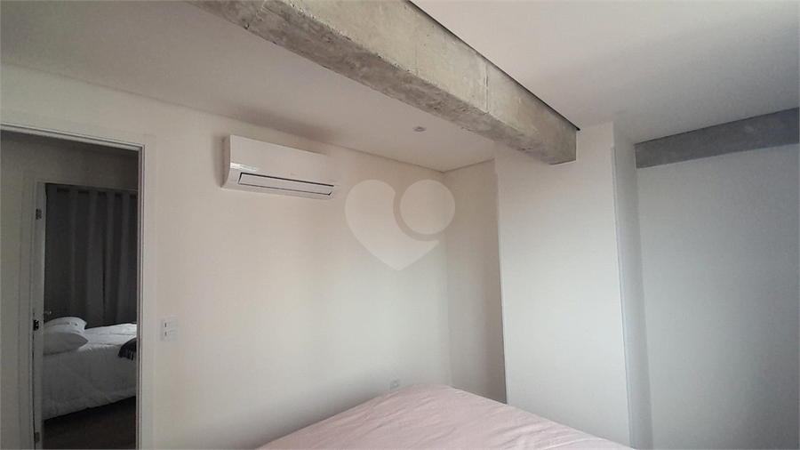Foto REO1084140